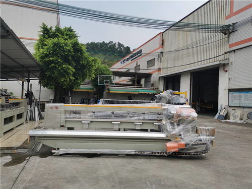 巖板設備助力陶瓷加工廠轉型升級做巖板家居產品 搶占巖板4萬億市場